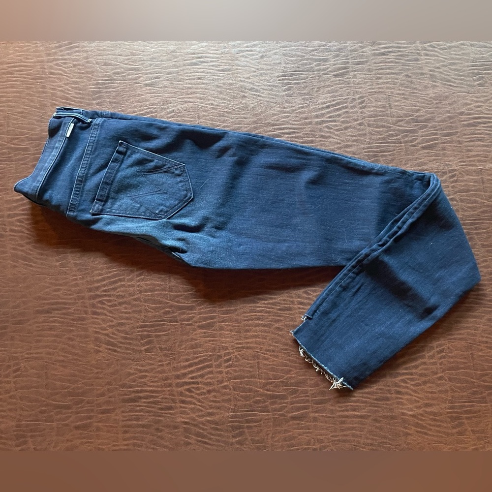 Mother Denim The Stunner Zip Ankle Fray